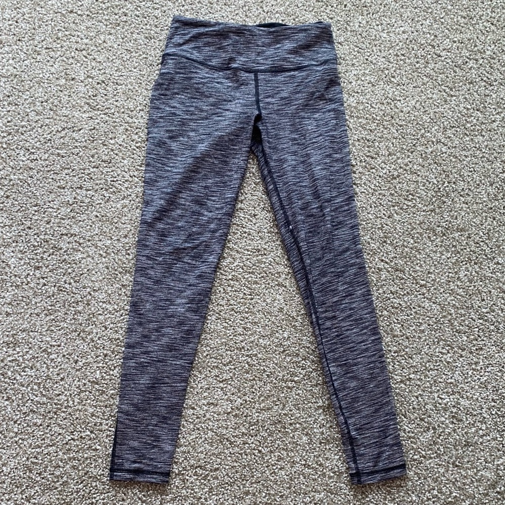 Victoria’s Sport Gray Heathered Athletic Leggings